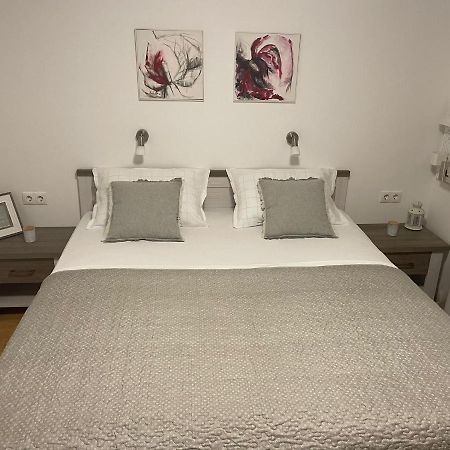 Apartman Hidden Gem ชิเบนิก ภายนอก รูปภาพ